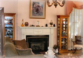 River Rose Inn Bed And Breakfa Elizabethtown Екстериор снимка