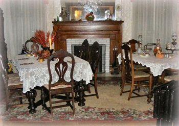River Rose Inn Bed And Breakfa Elizabethtown Екстериор снимка