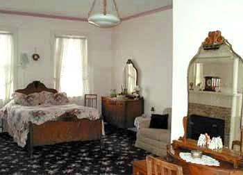 River Rose Inn Bed And Breakfa Elizabethtown Екстериор снимка